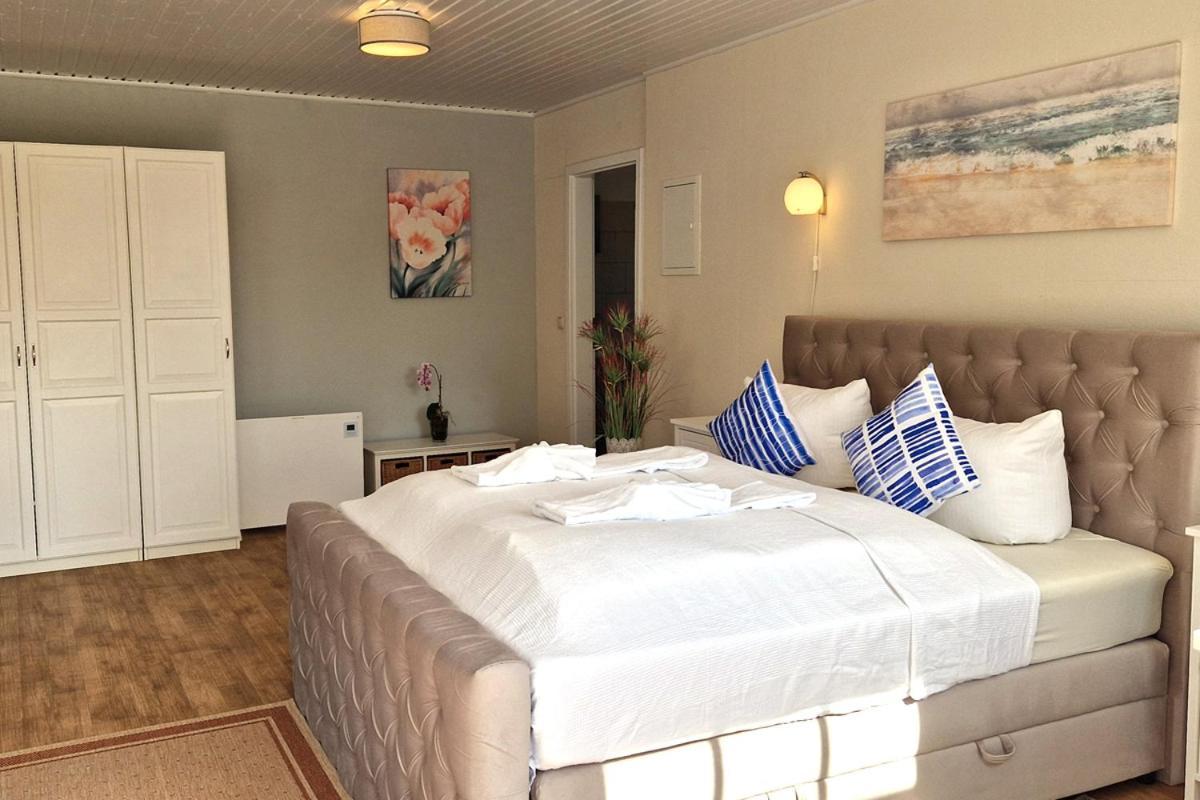 Ferienbungalow Haus Am Teich Boltenhagen  Buitenkant foto